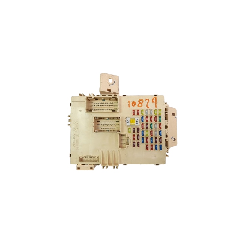جعبه فیوز داخل کابین هیوندای i40