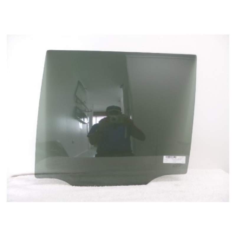 شیشه درب عقب چپ پرادو چهاردرب 2005-2009